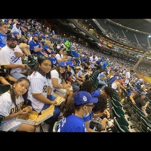 Meet your Posher, Erika